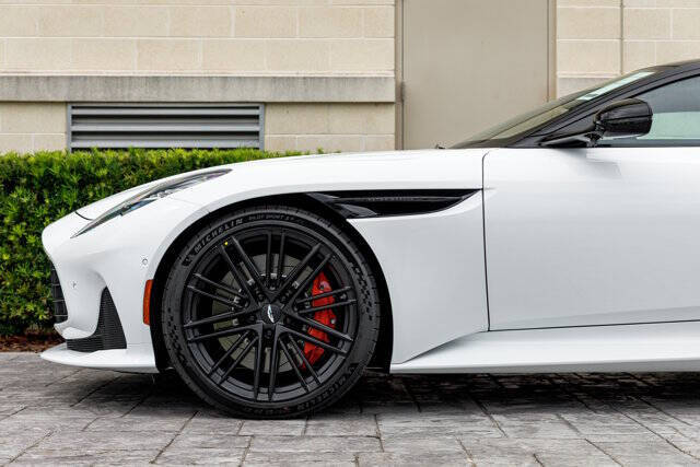 2026 Aston Martin DB12 V8