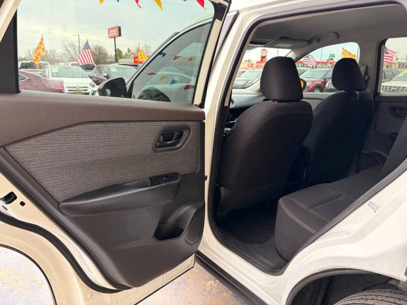 2023 Nissan Rogue S