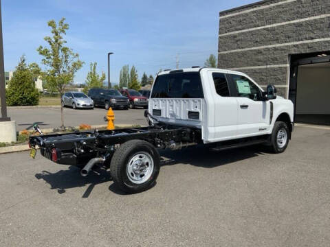 2025 Ford F-350 Super Duty XL