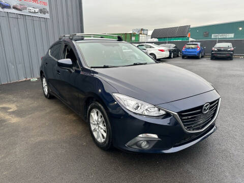 2015 Mazda MAZDA3 for sale at ALHAMADANI AUTO SALES in Tacoma WA