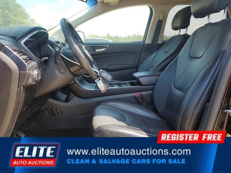 2019 Ford Edge Titanium