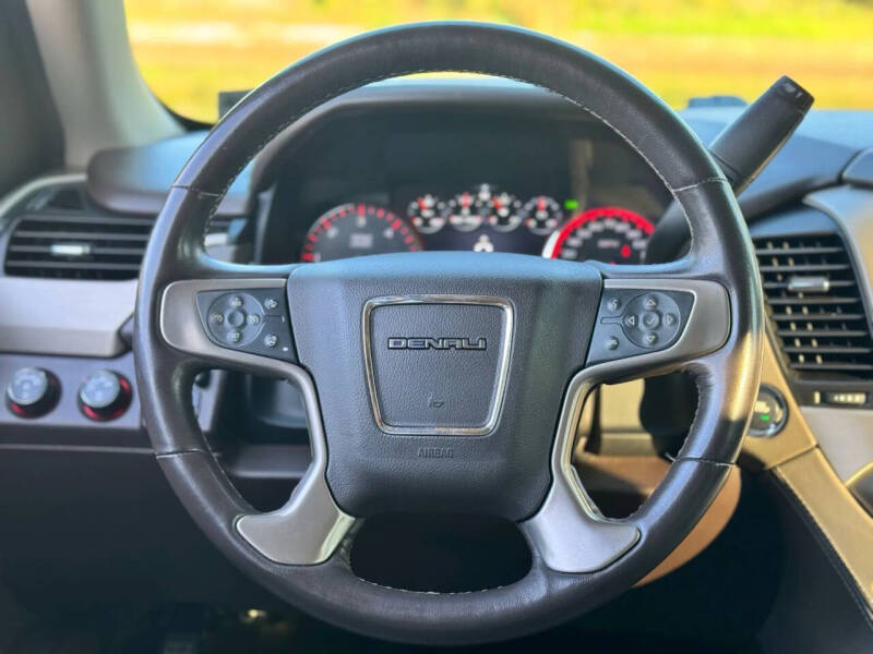 2016 GMC Yukon Denali