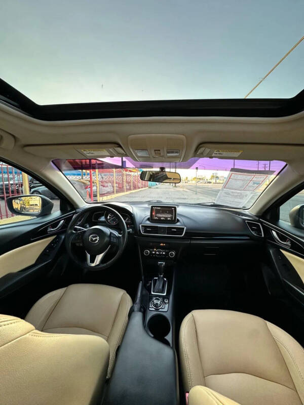 2015 Mazda MAZDA3 i Touring
