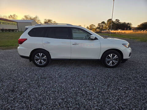 2020 Nissan Pathfinder SV