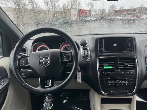 2016 Dodge Grand Caravan SXT