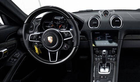 2025 Porsche 718 Cayman