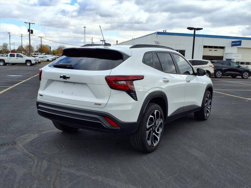 2025 Chevrolet Trax RS