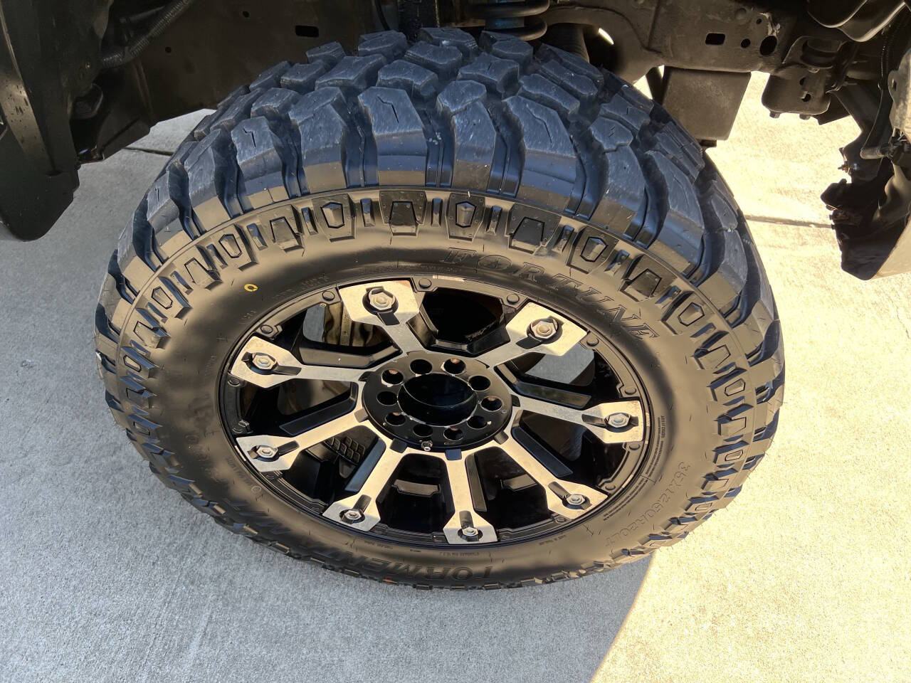 Used Car 2010 Toyota Tundra  Grade 4x4 4dr Crewmax Cab Pickup Sb (5.7l V8 Ffv) For Sale Under $20,000 In Austin, Texas