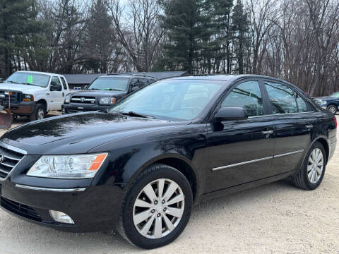 2009 Hyundai Sonata for sale at Northwoods Auto & Truck Sales in Machesney Park IL