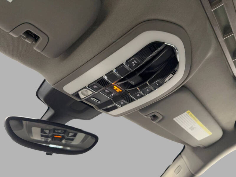 2011 Porsche Panamera