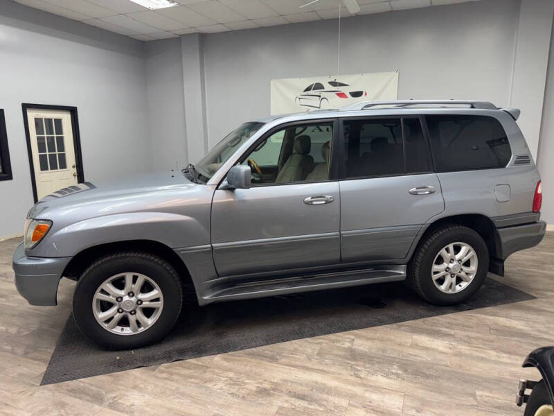 2005 Lexus LX 470