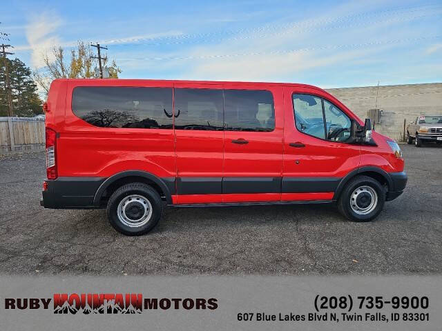 2017 Ford Transit