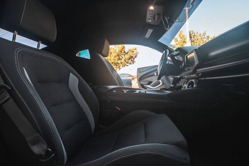 2017 Chevrolet Camaro LT