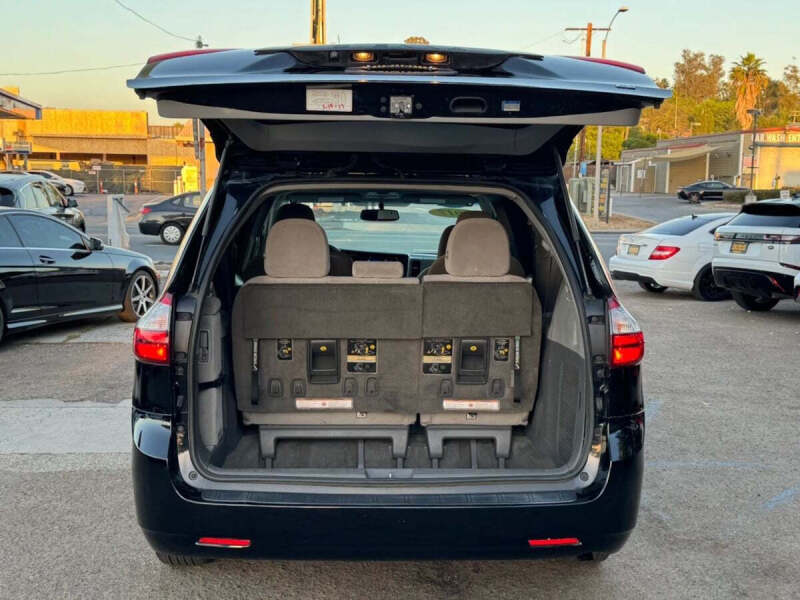 2017 Toyota Sienna