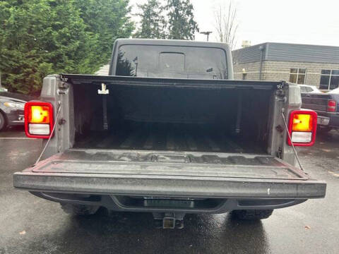 2021 Jeep Gladiator Sport S