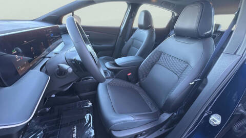 2026 Nissan LEAF Platinum+