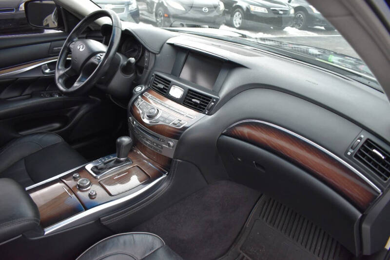 2012 Infiniti M37 x