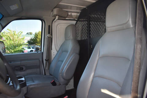 2010 Ford E-Series E-250