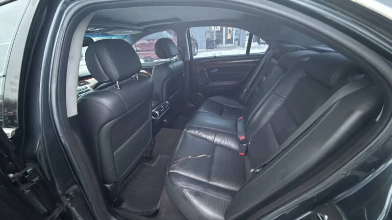 2005 Acura RL SH-AWD