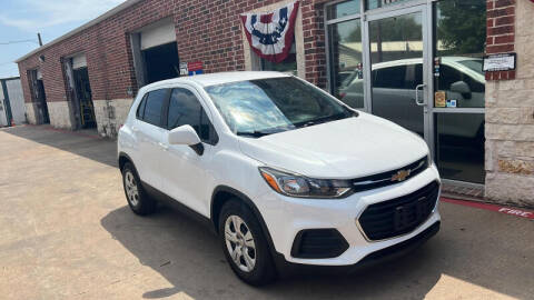 2017 Chevrolet Trax for sale at Tex-Mex Auto Sales LLC in Lewisville TX