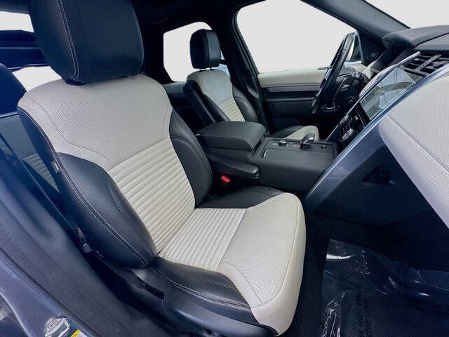 2021 Land Rover Discovery P300 S R-Dynamic