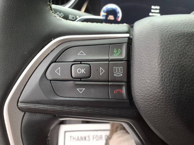 2024 Jeep Grand Cherokee Laredo