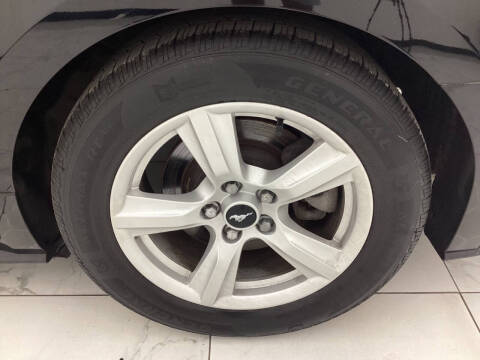 2019 Ford Mustang EcoBoost