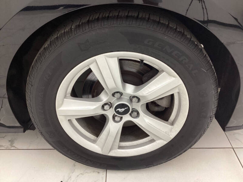 2019 Ford Mustang EcoBoost