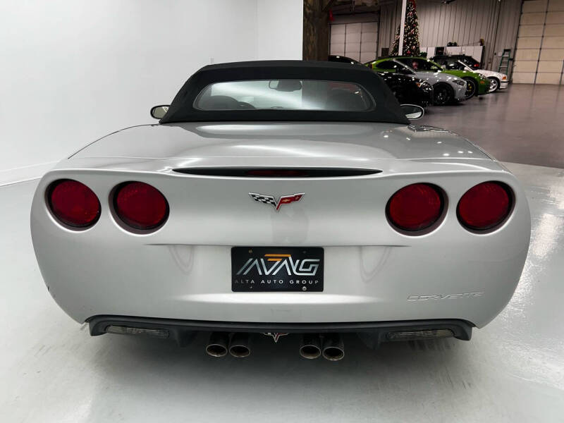 2005 Chevrolet Corvette Base photo 5