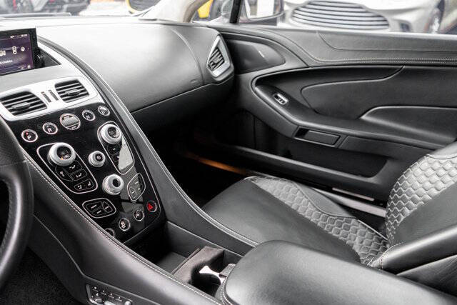 2016 Aston Martin Vanquish