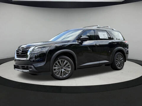 2025 Nissan Pathfinder SL