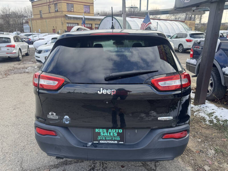 2016 Jeep Cherokee Latitude Altitude