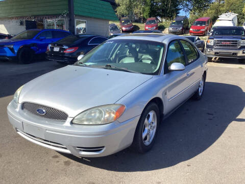 2004 Ford Taurus SES