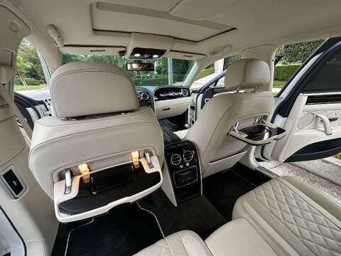 2018 Bentley Flying Spur V8