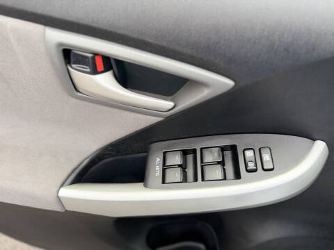 2013 Toyota Prius Three