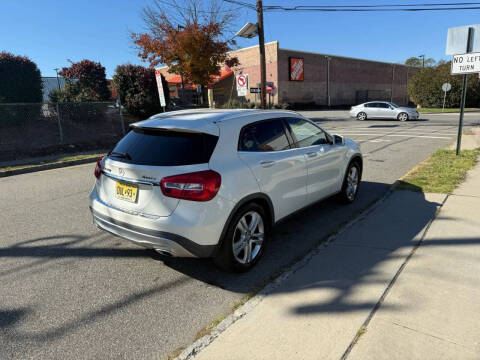 2017 Mercedes-Benz GLA GLA 250 4MATIC