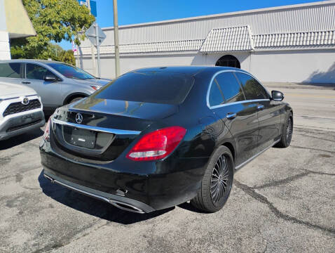 2015 Mercedes-Benz C-Class C 300
