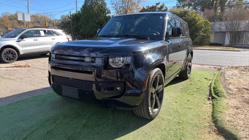 2024 Land Rover Defender 130 P400 X-Dynamic SE