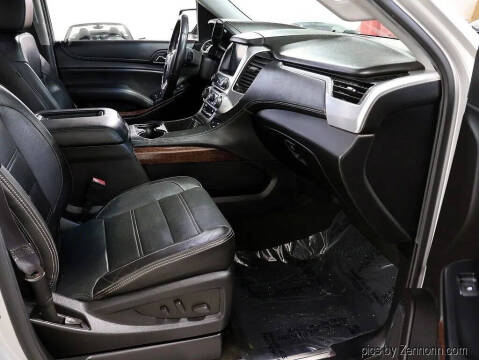 2017 GMC Yukon XL SLT