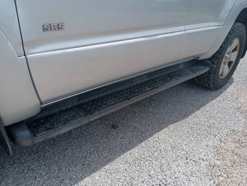 2004 Toyota 4Runner SR5