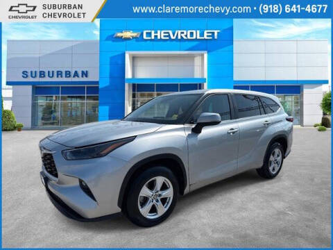 2024 Toyota Highlander LE