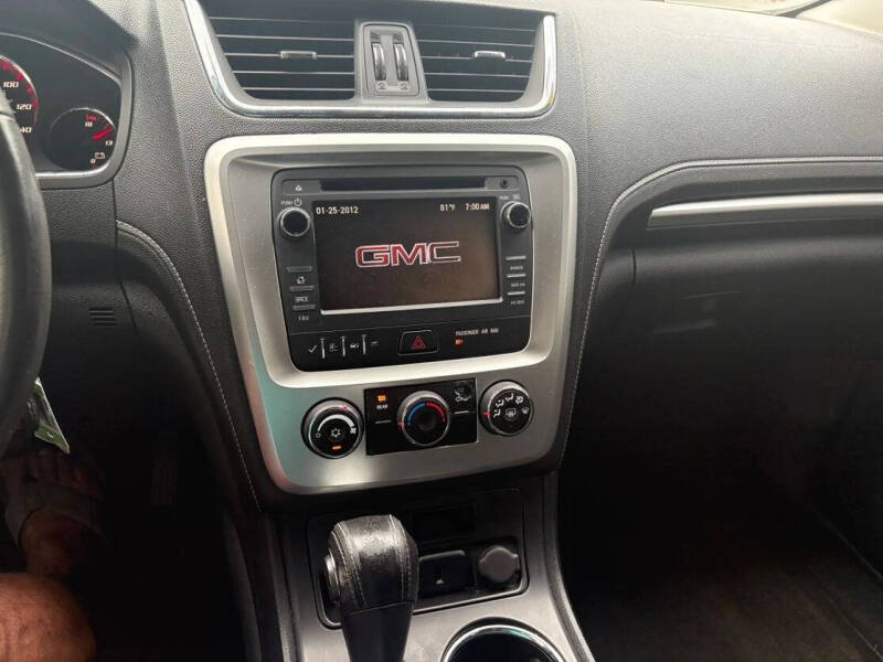 2015 GMC Acadia SLE-1