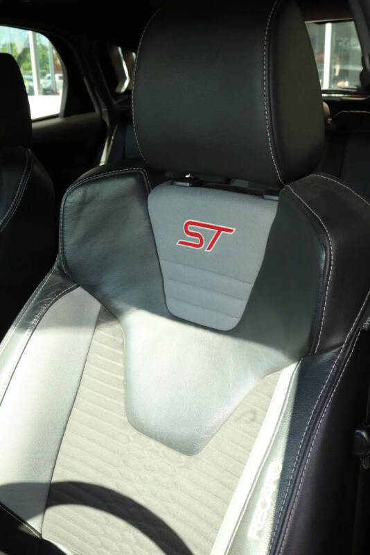 2017 Ford Focus ST