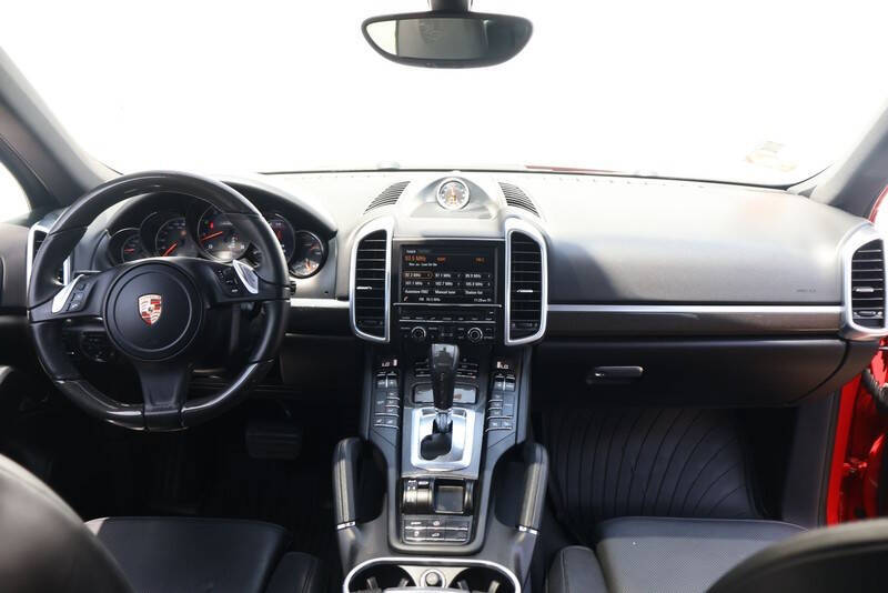 2013 Porsche Cayenne Tiptronic