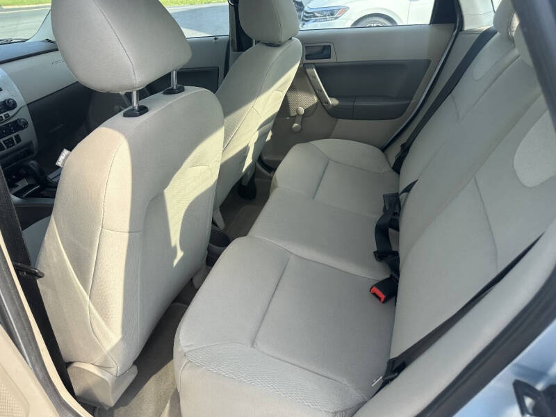 2009 Ford Focus S