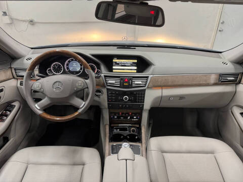 2011 Mercedes-Benz E-Class