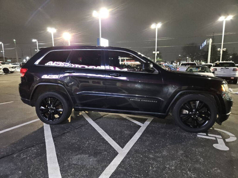 2012 Jeep Grand Cherokee Laredo X
