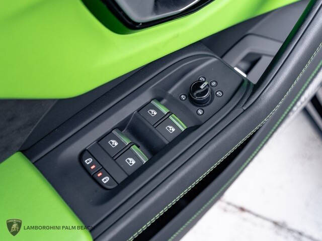 2022 Lamborghini Urus