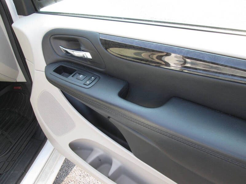 2017 Dodge Grand Caravan SE