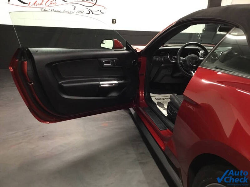 2016 Ford Mustang V6